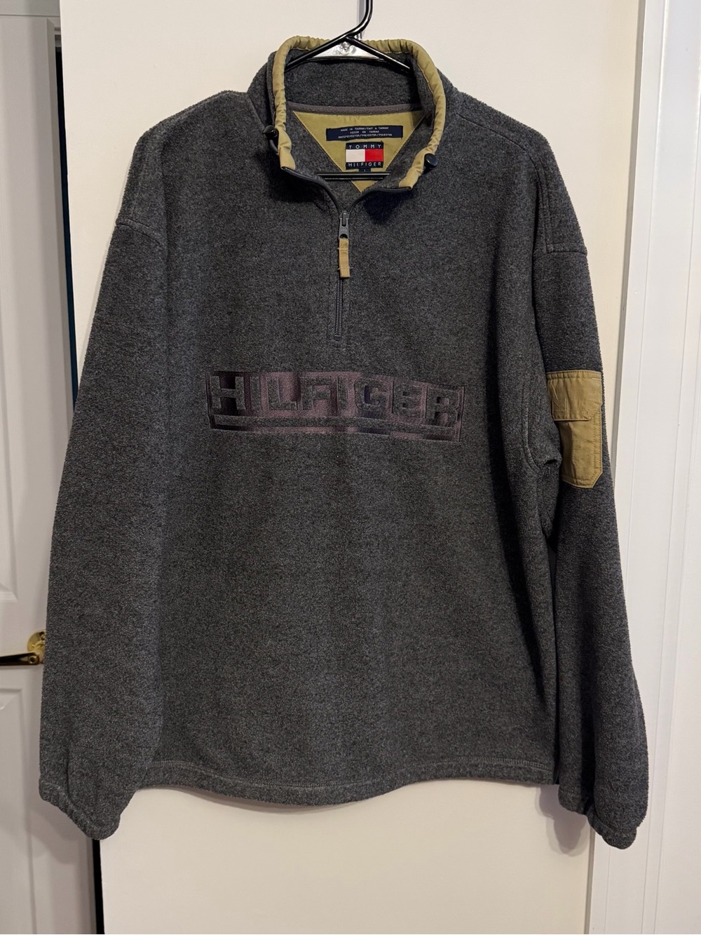 Tommy Hilfiger Dark Gray Fleece Half-Zip with Tan Collar and Sleeve Patch vintag